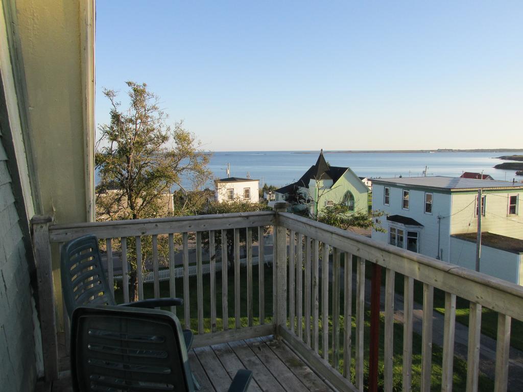 Louisbourg Heritage House Bed & Breakfast Room photo