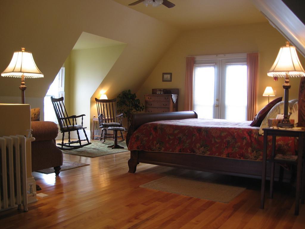 Louisbourg Heritage House Bed & Breakfast Room photo